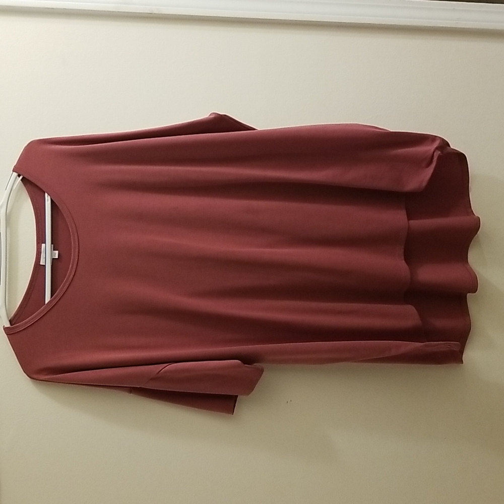 Brownish red Irma
